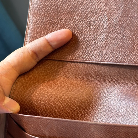 Louis Vuitton envelope wallet. See all pictures for any call outs. - Picture 12 of 13